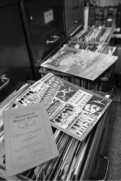 Figure 1. Different musical lessons displayed in drawers
